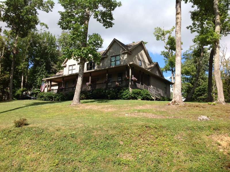 902 Black Bear Trail Bear Creek 00013 Peak Real Estate Banner