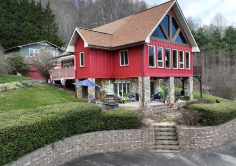 188 Doe Hill Lane, Newland, NC 28657