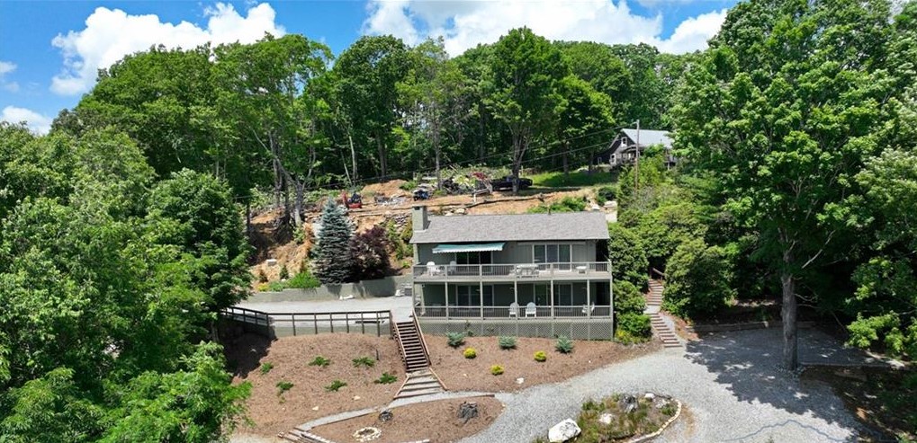 90 Rabbit Hill Lane, Newland, NC 28657